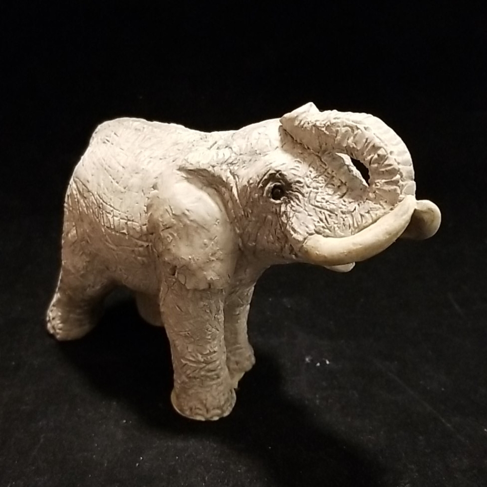 Vintage, 1988 Stone Critters Elephant figurine